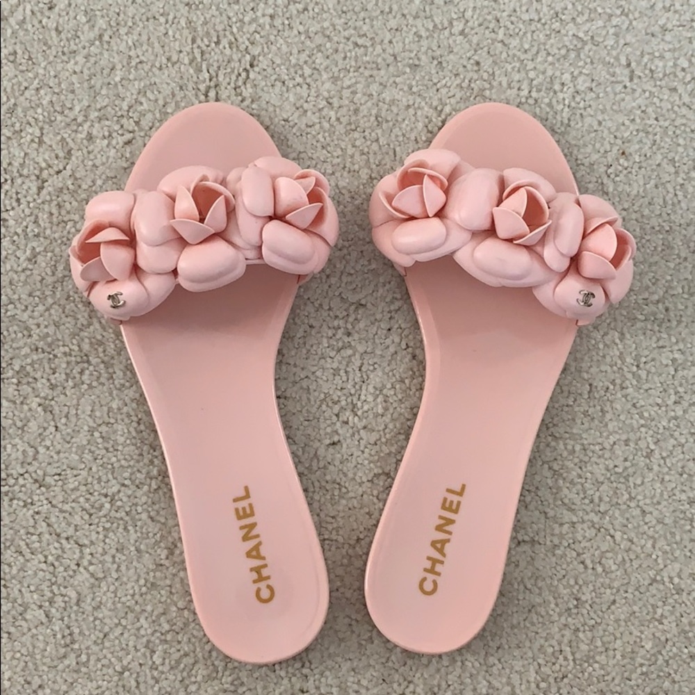 LIGHT PINK CHANEL MULES
